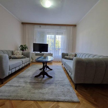 Apartman Zeljko Mostar Exteriör bild