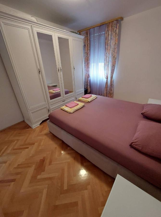 Apartman Zeljko Mostar Exteriör bild
